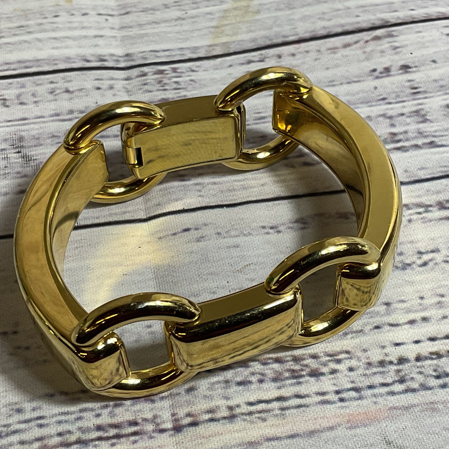 MICHAEL KORS Gold Tone Chunky Link Bracelet