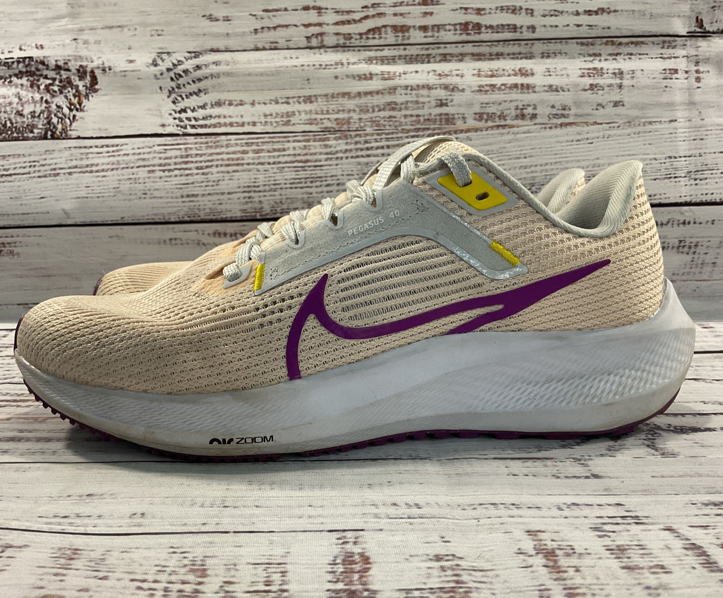 Nike Air Zoom Pegasus 40 Women's Running Shoes Size 7.5 DV3854-800