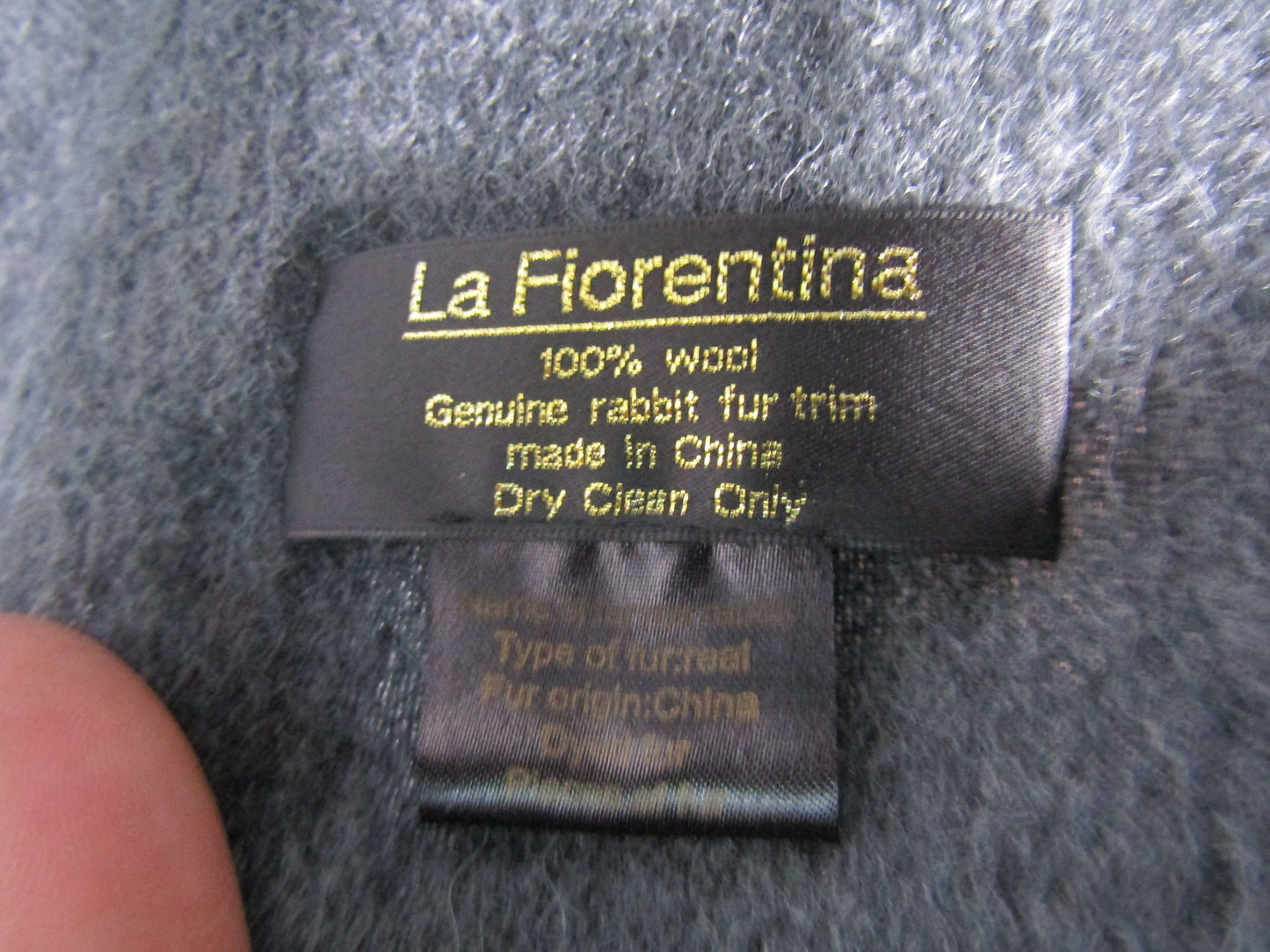 La Fiorentina Women's Gray Wool Rabbit Fur Tassel Scarf