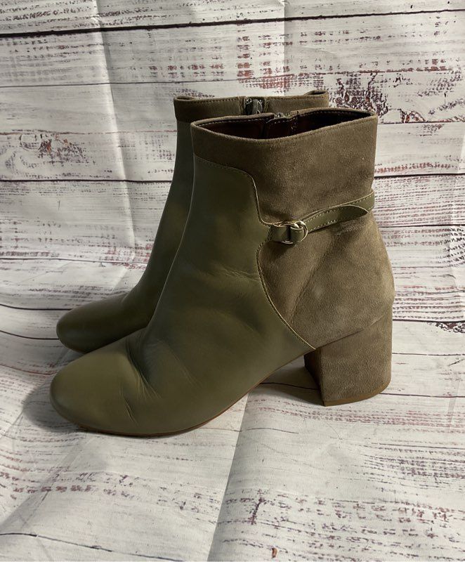 Cole Haan Grandseries Women's Gray Leather & Suede Side Zip Booties Size 10 B