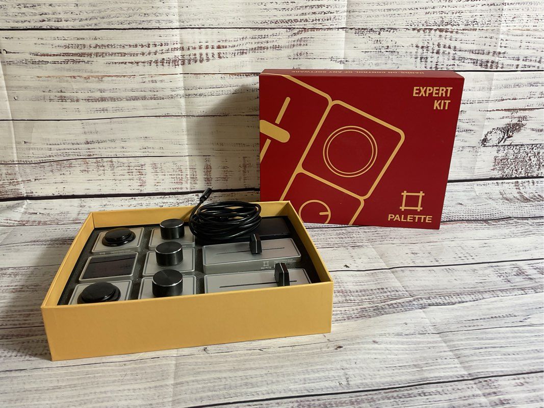 PALETTE Expert Kit Tactile Universal Editing Remote Control Modules Set