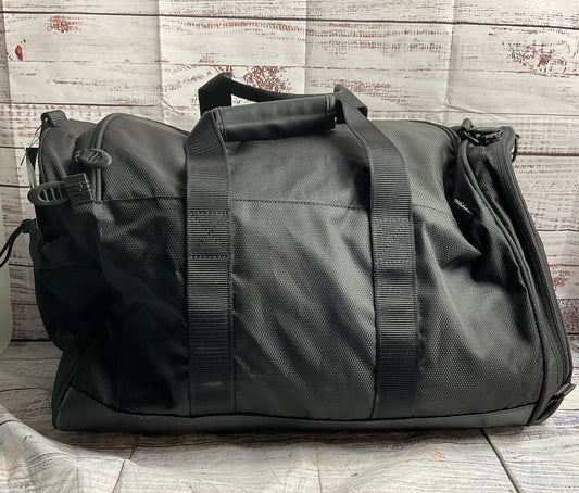 Tumi Boston 2Way Ballistic Nylon 20" Duffle Bag Black