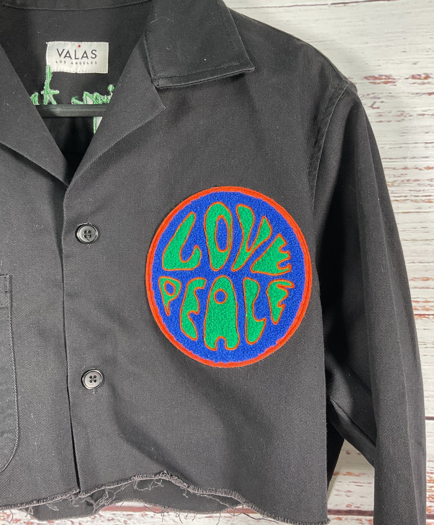 Valas Black Cropped Peace & Love Bowler Shirt - Size Medium