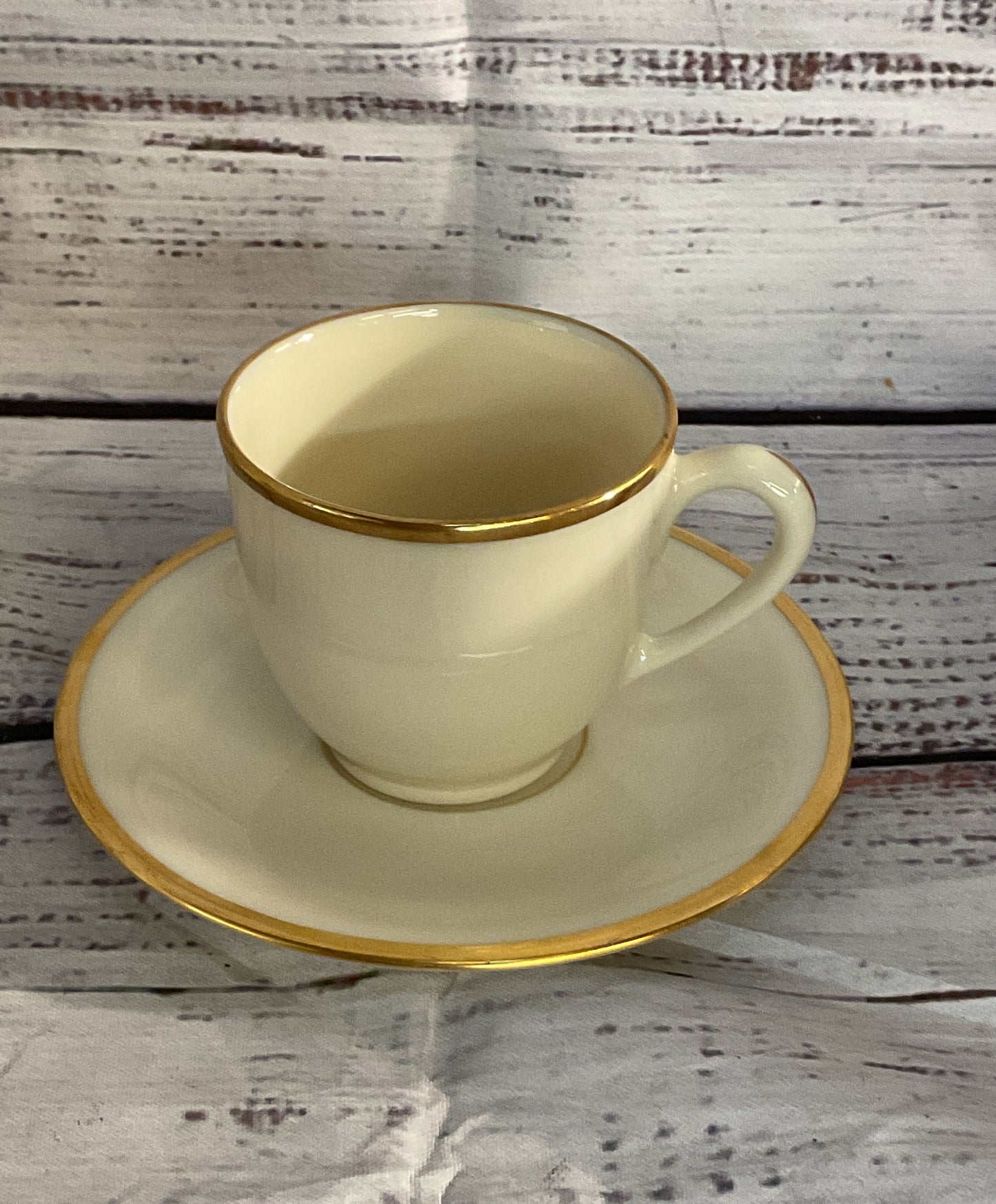 Lenox Bone China Mansfield Eternal Espresso Cups Cream Gold
