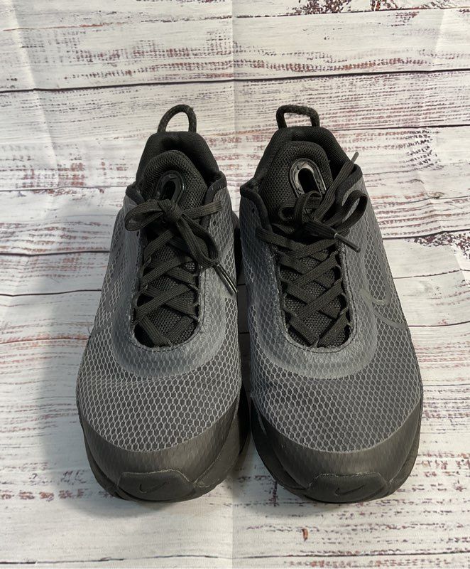 Nike Air Max 2090 Black Anthracite Wolf Grey CJ4066-001 Size 6Y