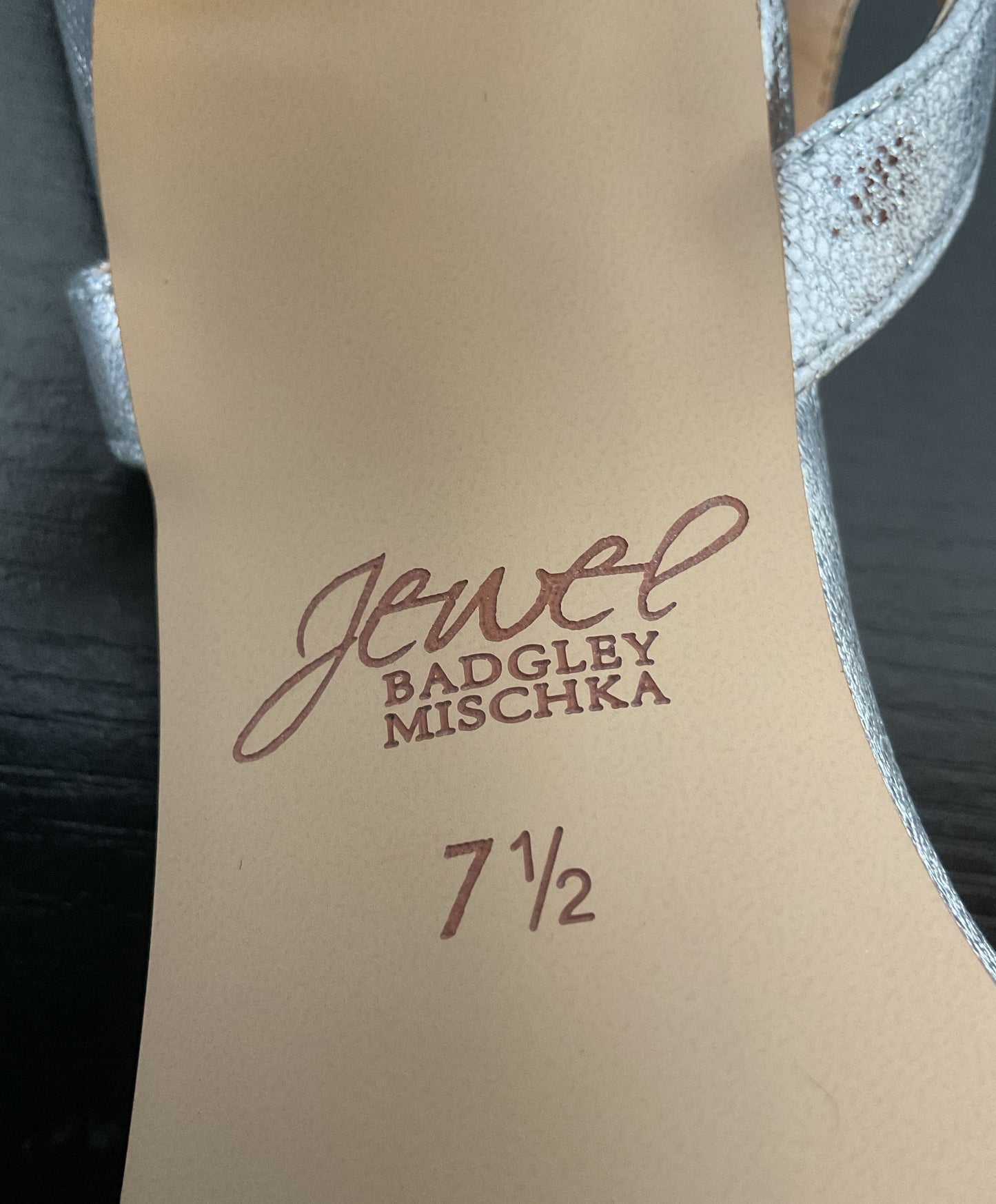 Women's Jewel Badgely Mischka Silver/Brown Heel Size 7 1/2