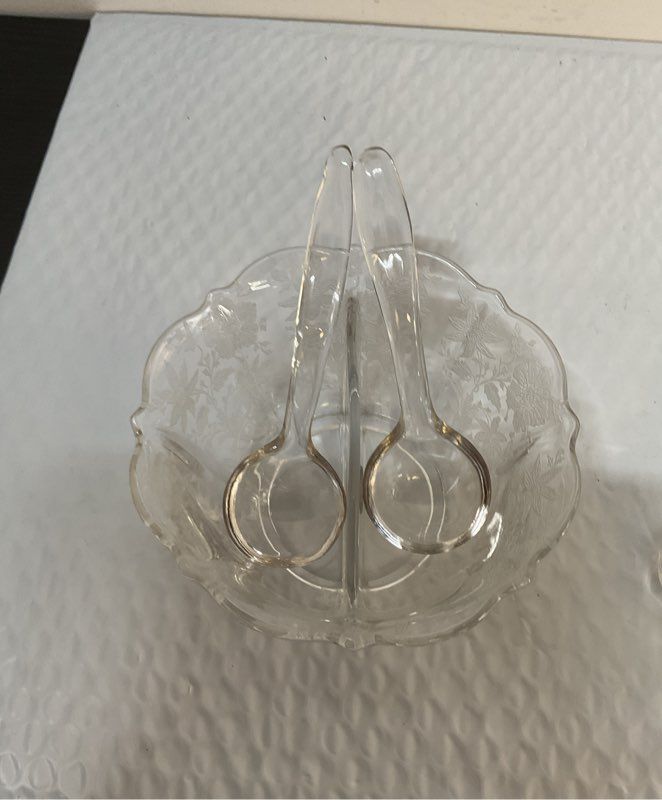 Etched Floral Clear Divided Round Condiment/ Relish Bowl With Spoons -Small Tray
