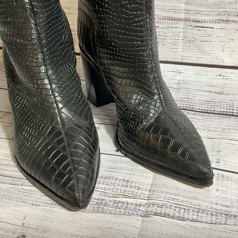 SCHULTZ Women's Maryana Block Heel Embossed Faux Leather Tall Boots- SZ 5B