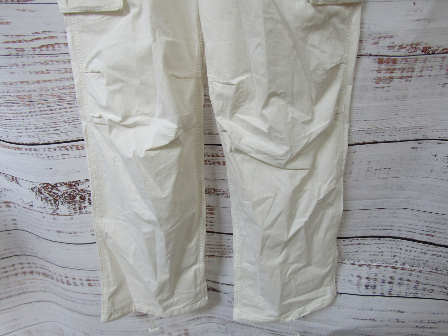 Good American Women's White Straight Leg Cargo Pants Size 8
