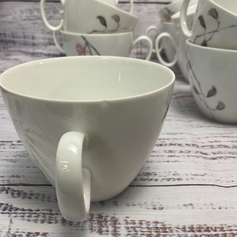 Thomas Germany Quince White Ceramic Tea Cup Saucer Creamer Sugar Bowl 26Pcs
