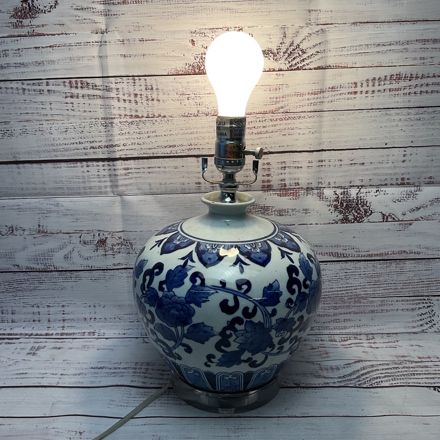 Chinoiserie Blue White Vase Style Lamp Clear Glass Base Working 13"