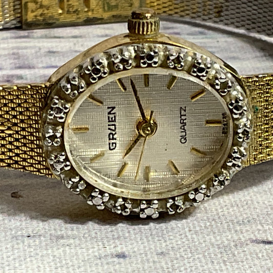 VTG. GRUEN Women's Gold Tone Diamond Accent Mesh Band Watch
