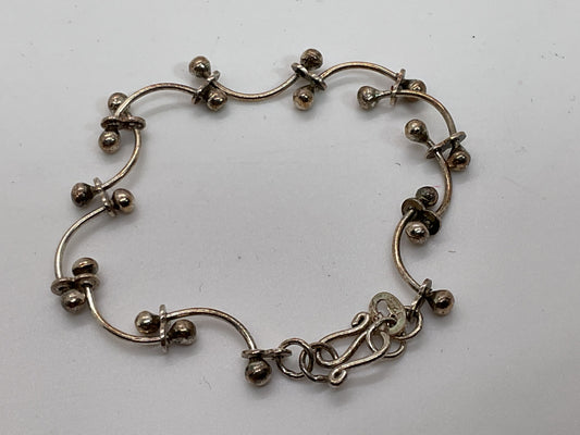 VTG. Sterling Silver Kids Link & Ball 6.25" Bracelet- 4.61g