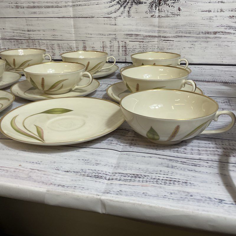 Set of 8 FRANCISCAN "Mesa" Teacups & Saucers
