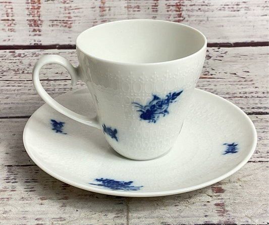 Rosenthal Björn Wiinblad Vintage Linie Rhapsody in Blue 7 Cups & Saucers White