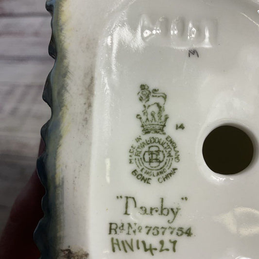 VTG. Royal Doulton Darby Hn1427 Rare Man In Chair 6" Porcelain Figurine