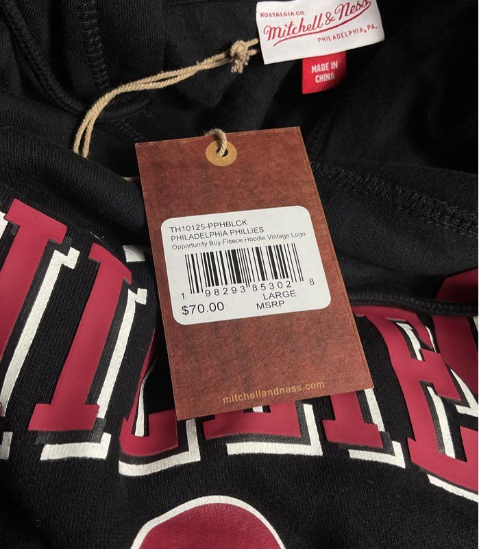 Mitchell & Ness Men's Philadelphia Phillies Vintage Logo Pullover Hoodie Black L