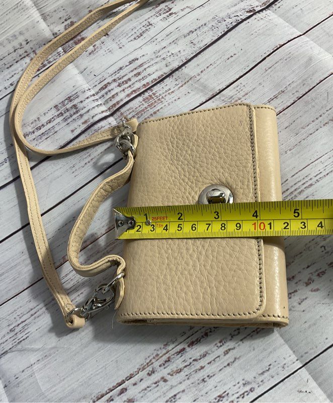 Vintage Roots Canada Ivory Crossbody Purse Women's Genuine Leather