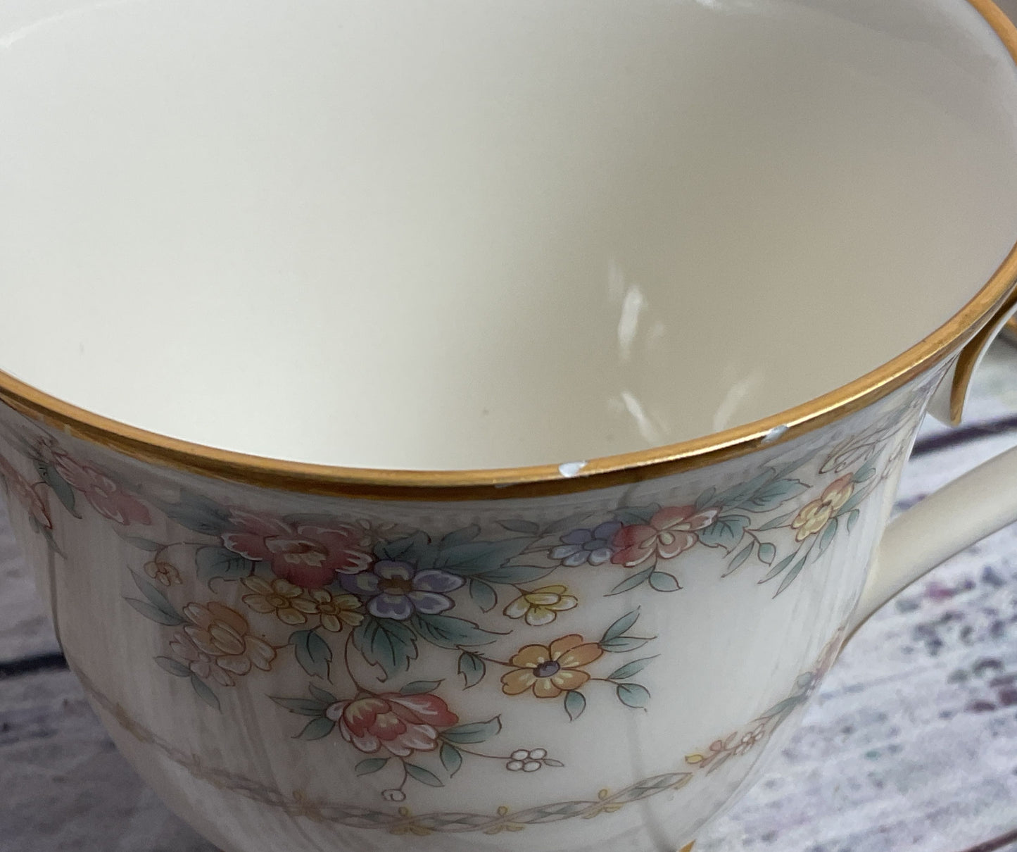 Nortiake Gallery China 7246 Floral Pattern 3" Set of 7 Tea Cups Ivory