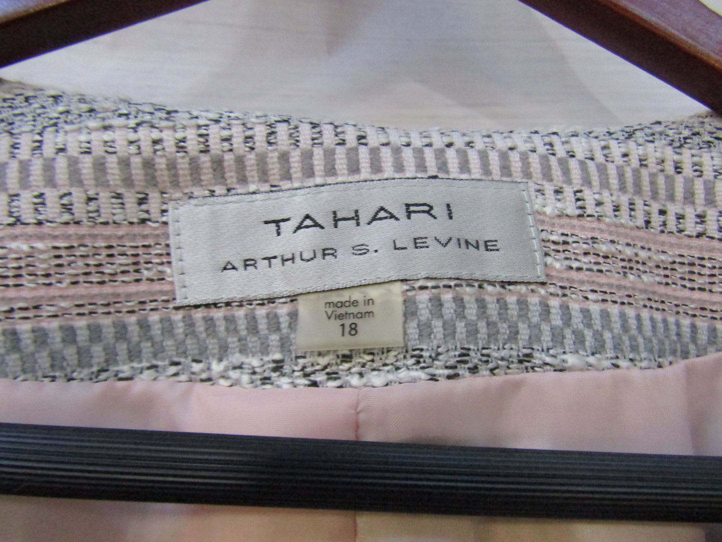 Tahari Arthur S. Levine Women's Pink Gray Tweed Open Jacket Size 18