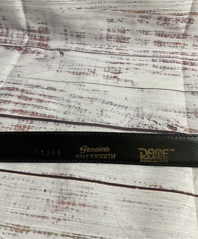 Vintage Dame Genuine Snake Skin Belt Woman S Small Black Gold Tone Buckle 29"