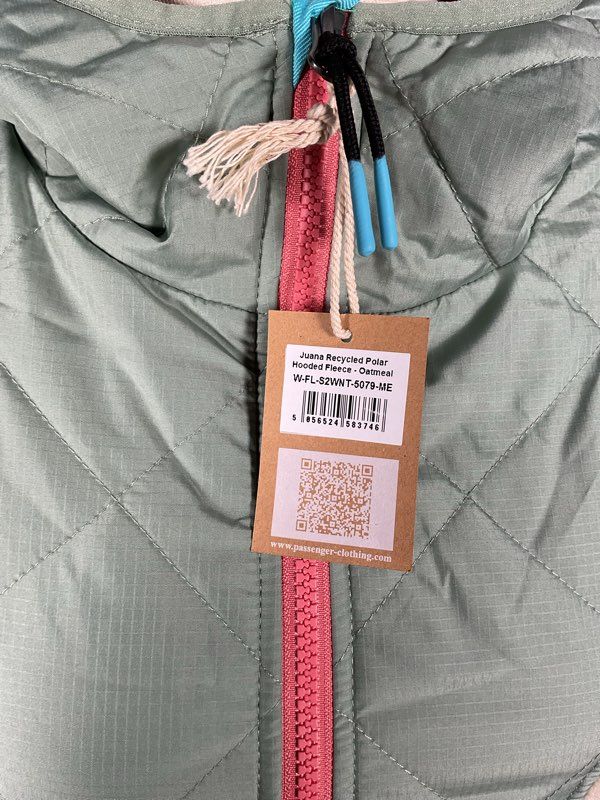 NWT Passenger Women's Juana Recycled Polar Hooded Fleece Jacket Oatmeal Size M