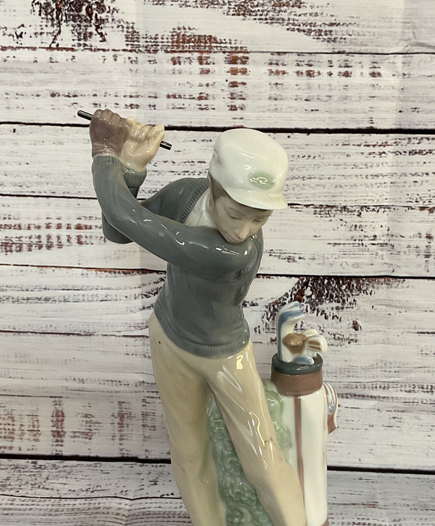 Lladro 4824 Golfer Porcelain Figurine