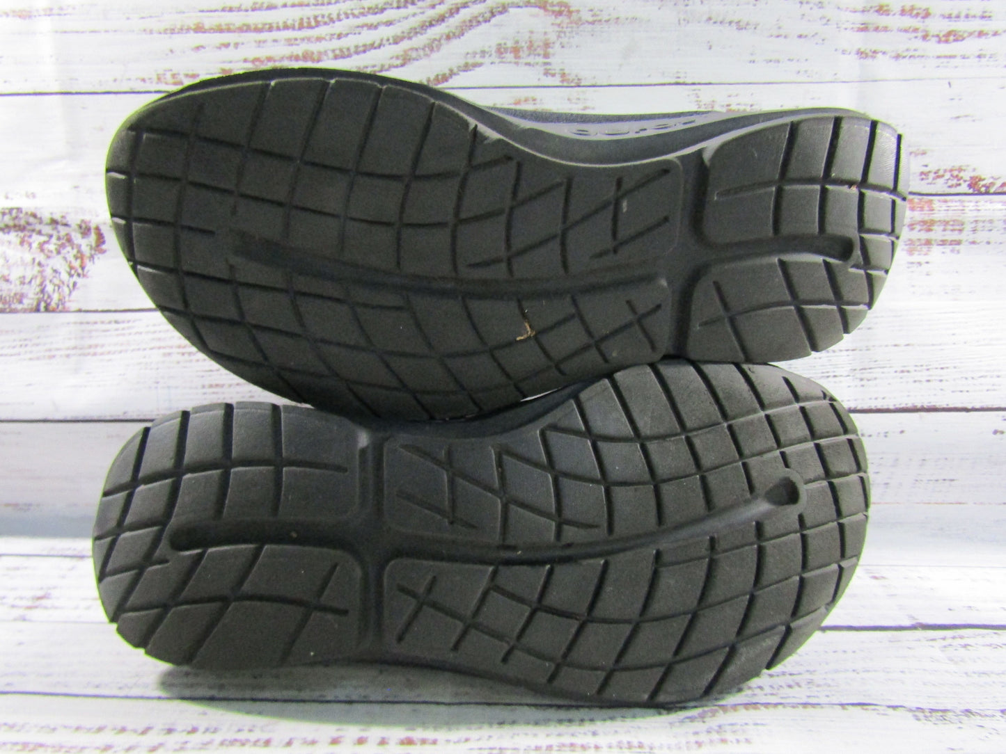 Oofos OOmg Men's Black Low Top Sneakers Size 11.5