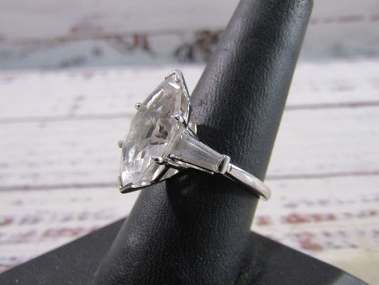 14k White Gold Marquise CZ Cocktail Ring Size 9