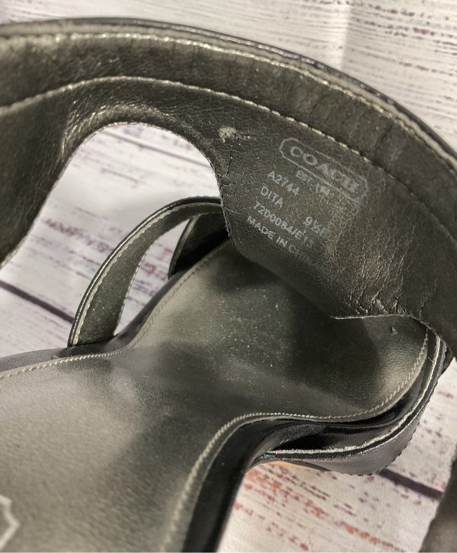 Women's Coach Slingback Black Front Logo Heels Size 9.5B