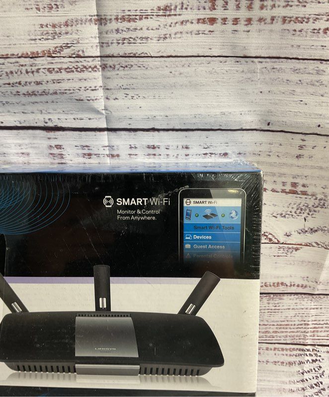 NEW Linksys EA6900 AC1900 Dual Band Wireless Smart Wi-Fi Router