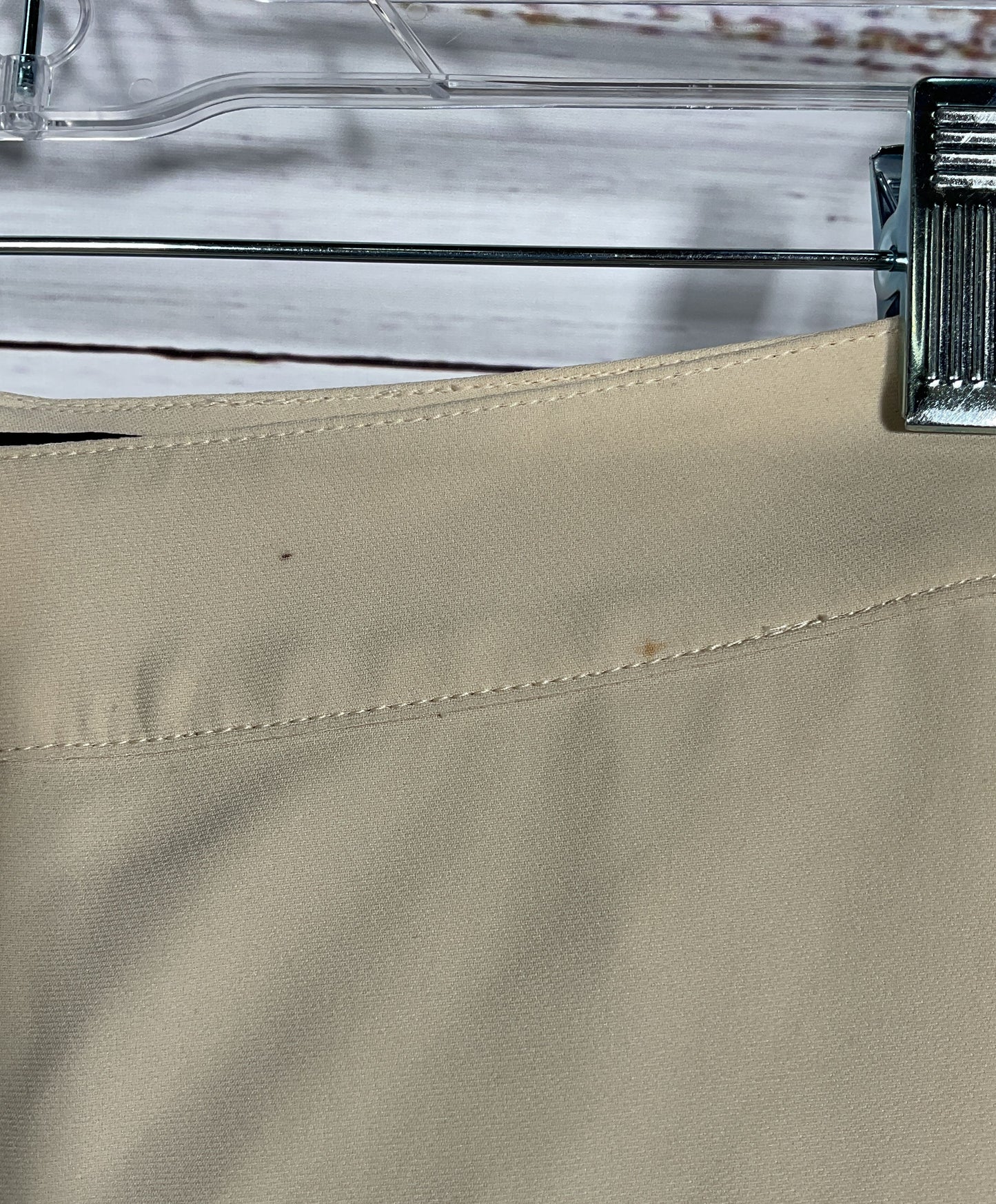 St. John Women's Cream Dress Pants Trousers Size 2 Made in The U.S.A.