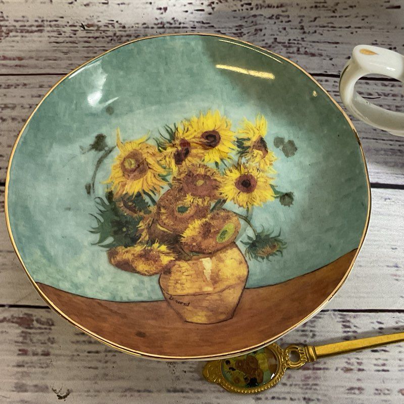 VAN GOGH Sunflowers Motif Cup, Saucer & Teaspoon Set- China