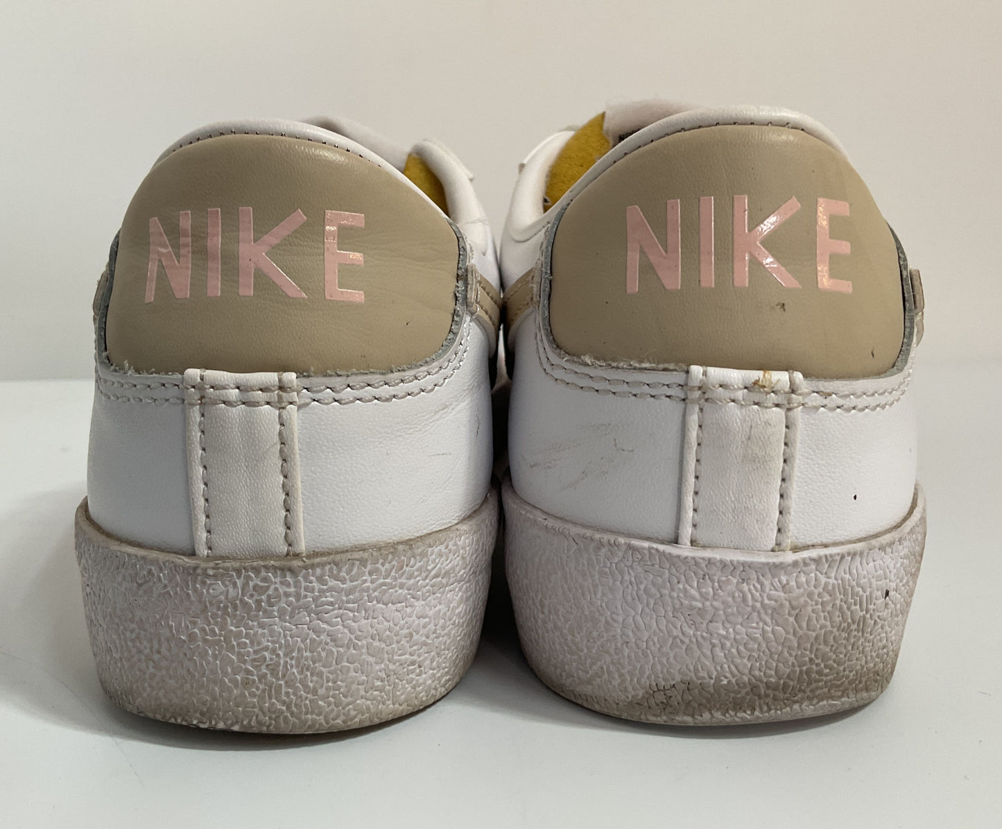 Nike Blazer Low '77 Women's White Pale Coral Low Top Sneakers DC4769-106