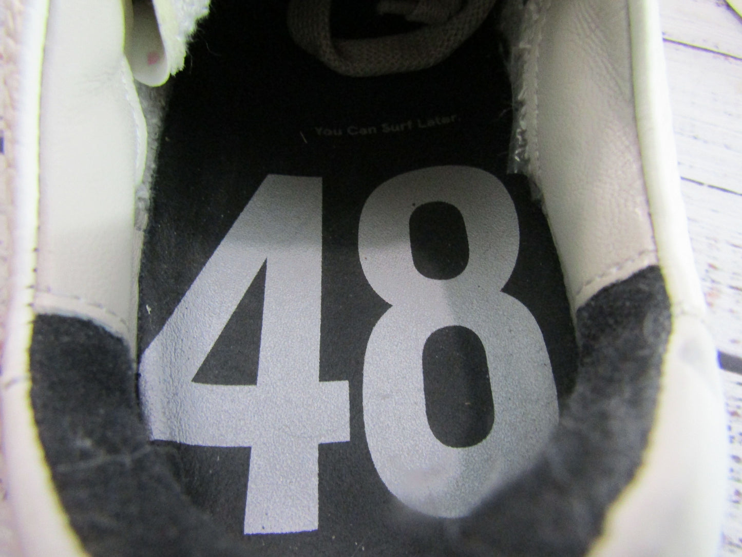 P448 John Women's White Leather Low Top Sneaker Size 8