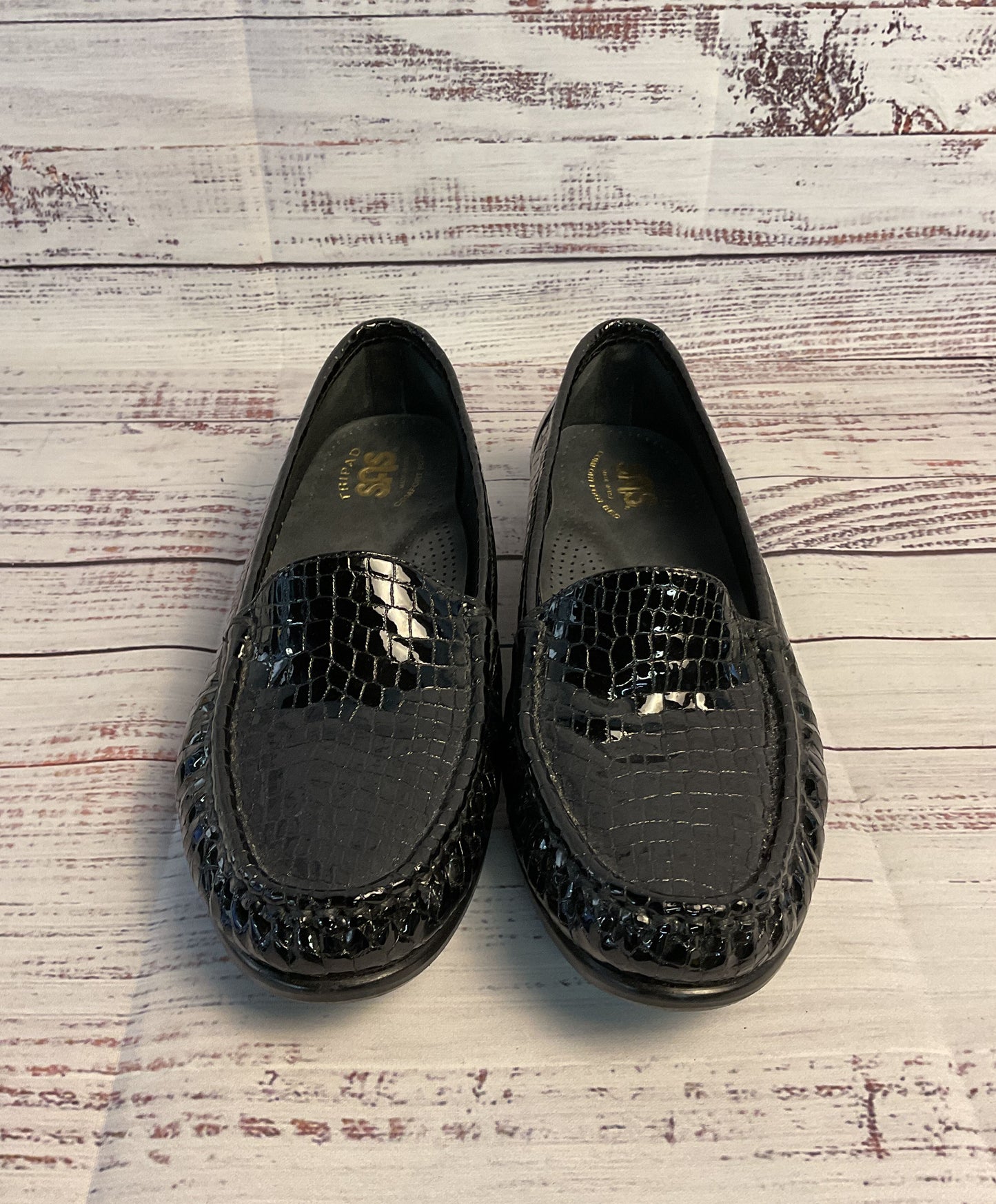 SAS Simplify Black Croc Tripad Everyday Loafer Women's Size 8
