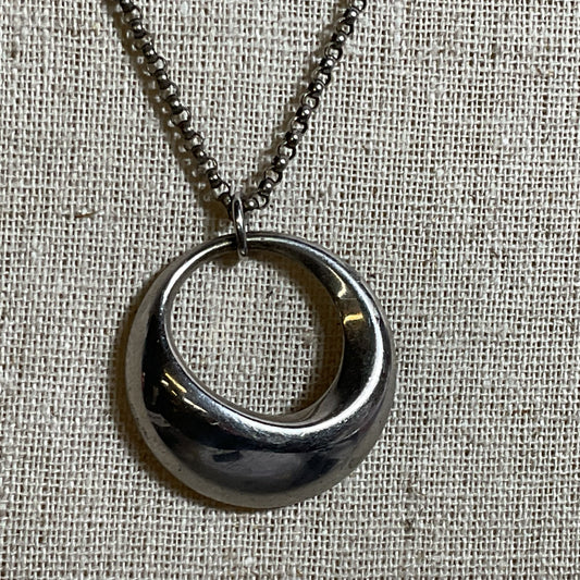 NAMBE Sterling Silver Circle Pendant 18" Rolo Chain Necklace- 14.55g