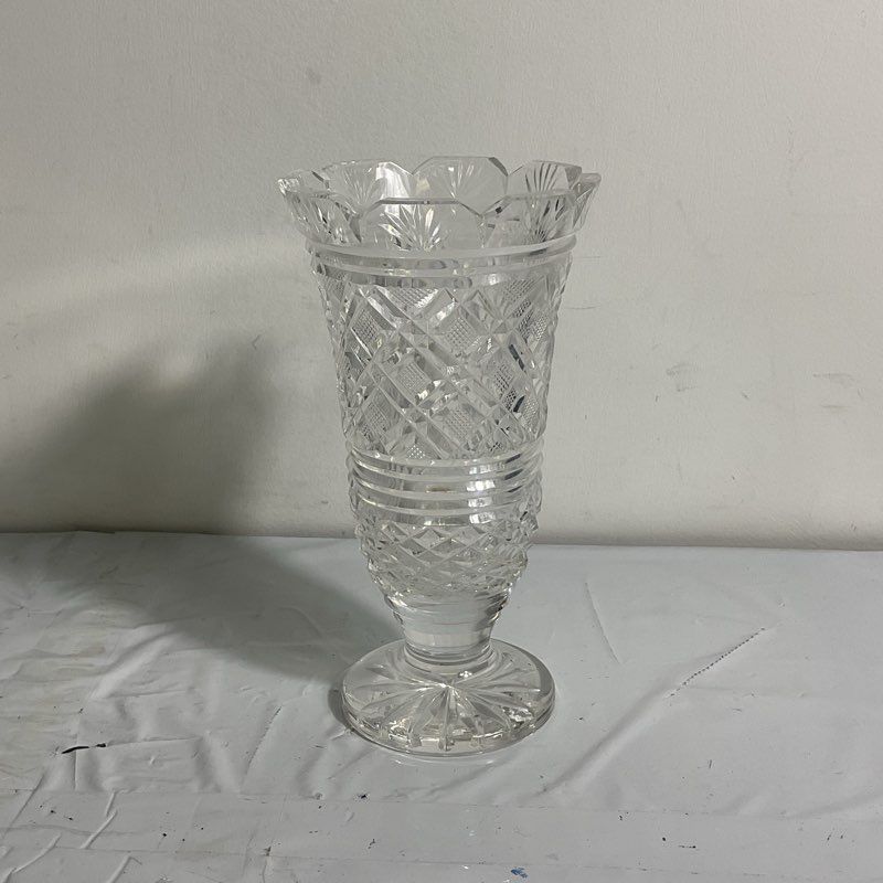 Vintage Waterford Crystal 7" Castle Top Georgian Strawberry Vase