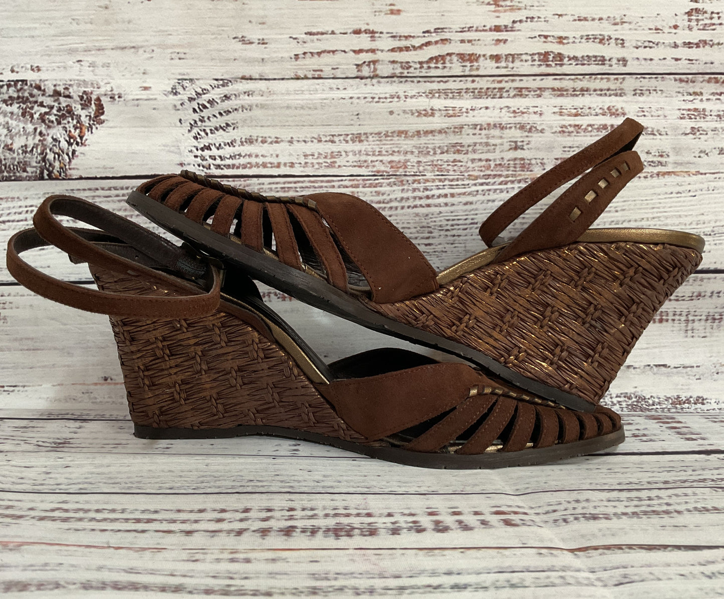 Donald J. Pliner Quetas Women's Brown Suede Wedge Sandals Size 8 Made in Spain