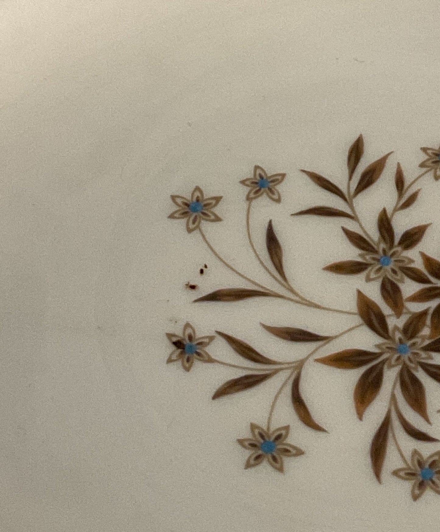 Lenox Porcelain Starlight Set of 12 Bread Plates Cream