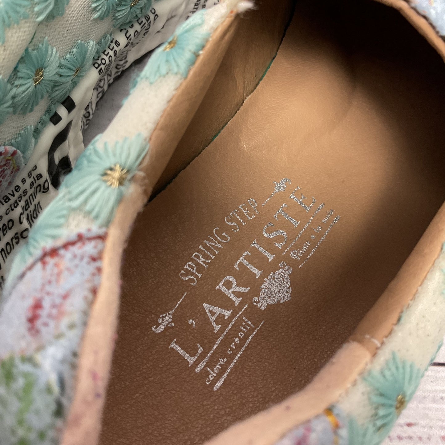 L'Artiste Carvana Multicolor Sneaker Shoe Women Size 5.5-6