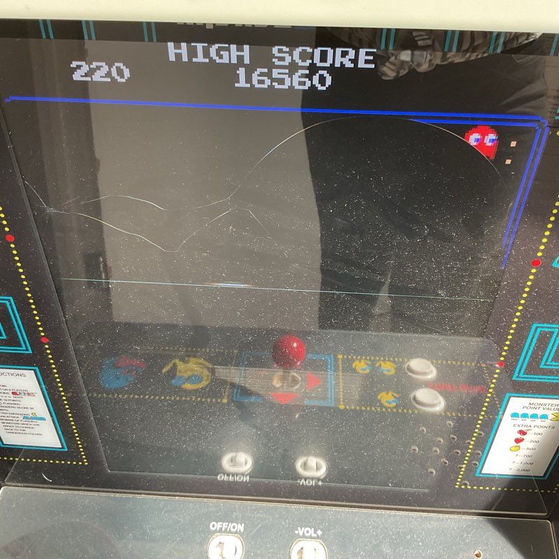 ARCADE 1UP #7652 Classic 2-in-1 Home Arcade 4ft CRACKED SCREEN GAME WORKS- AS-IS