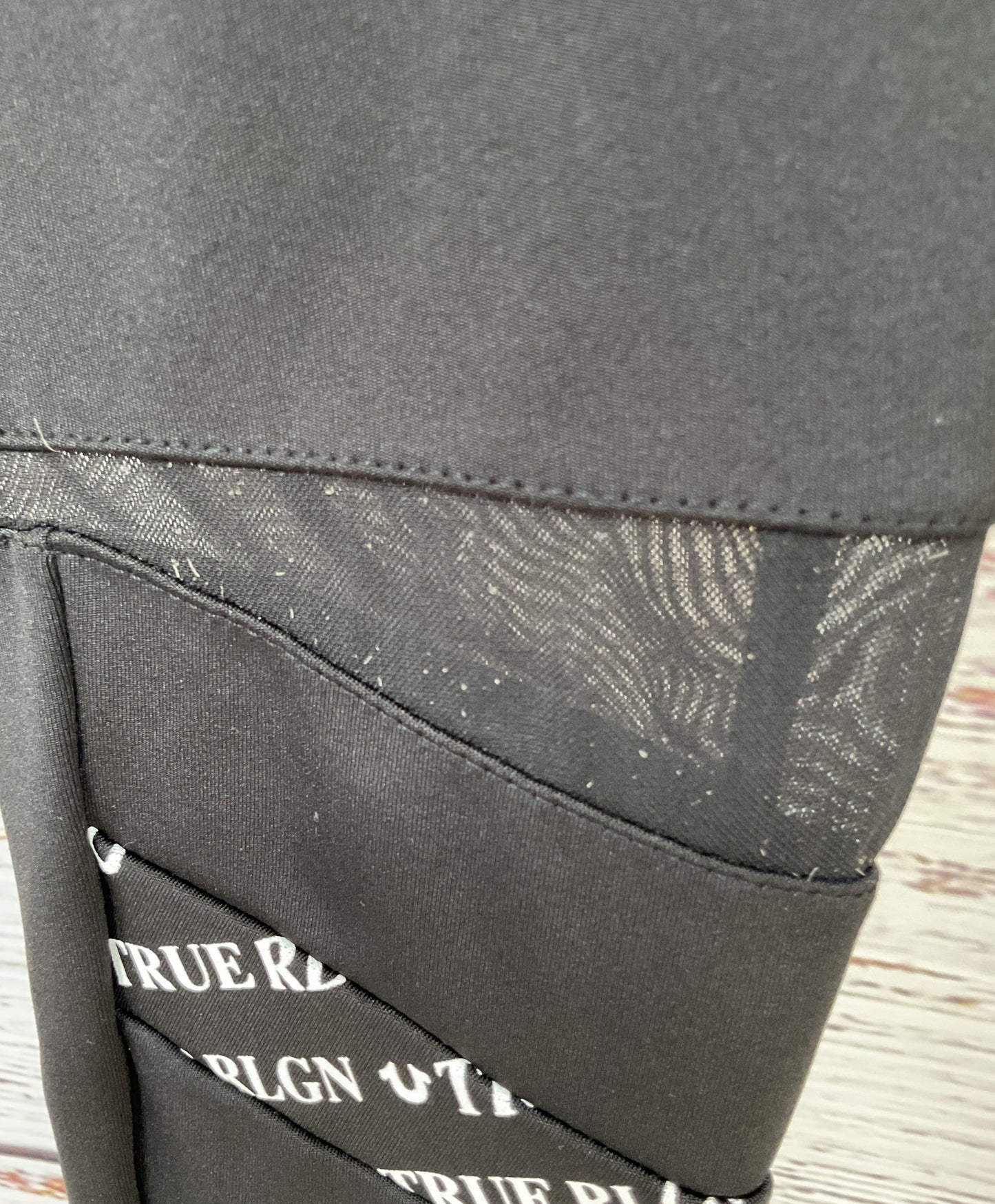 True Religion Women's Black Signature Monogram Leggings Size S