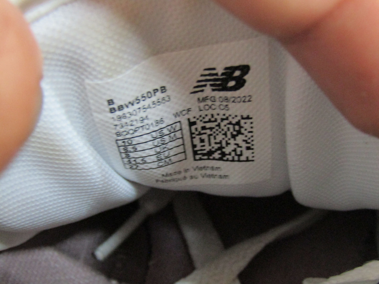 New Balance 550 Women's Lilac Chalk Suede Low Top Sneakers Size 8.5 BBW550PB
