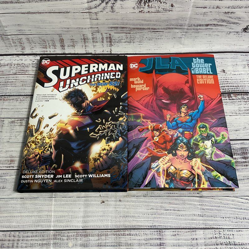 Lot Of 2 Deluxe Hardcover Comics Superman Unchained New 52, JLA Tower Of Babel