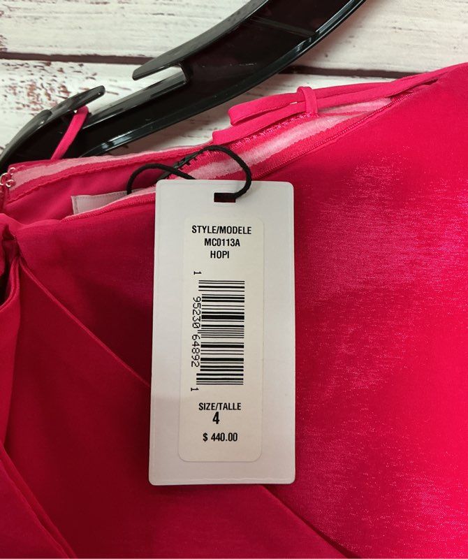 NWT Women's One33 Social Hot Pink Formal Dress Size 4 Retail $440
