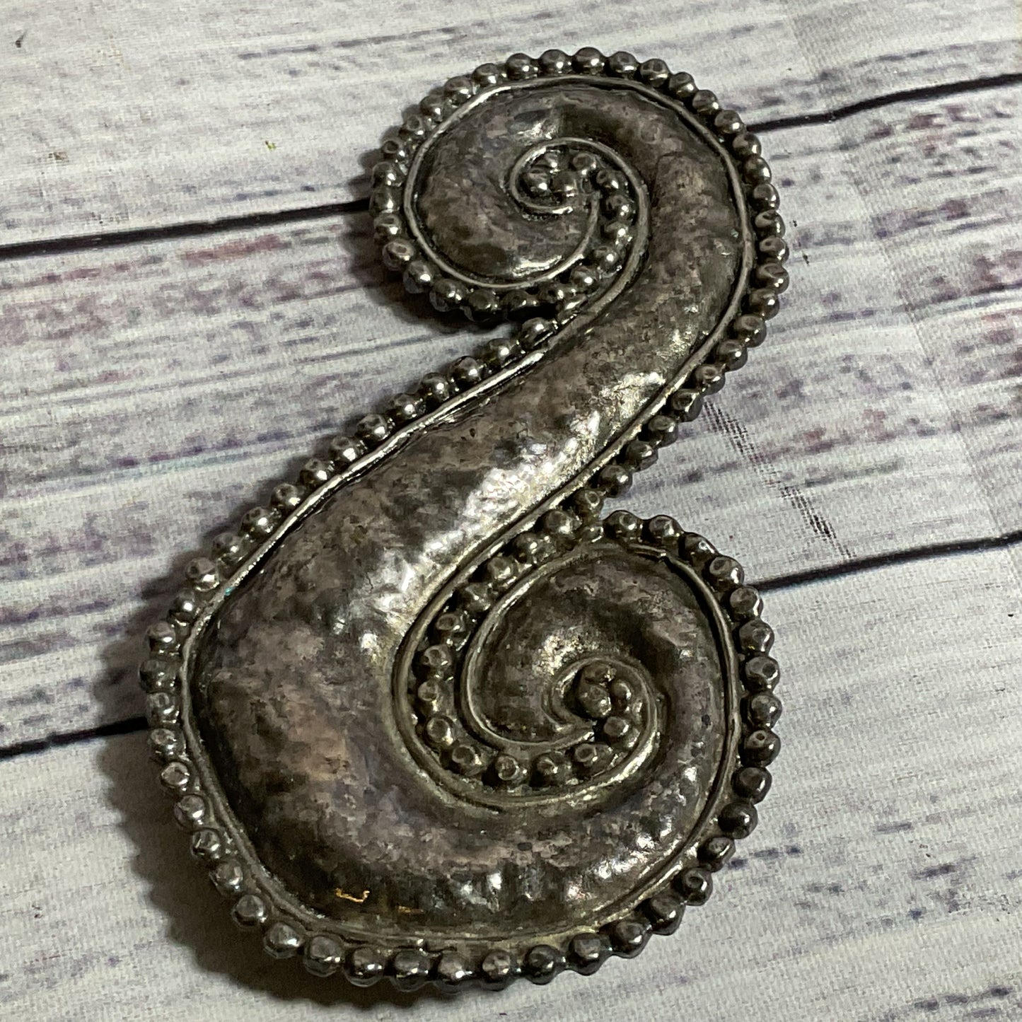 VTG. EDUARD RAMBAUD Paris Modernist Hammered Silver Tone 4" Brooch