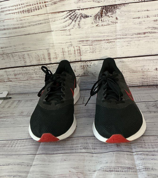 Men's Nike Downshifter 11 Bred Black W/red Sneakers Size 9.5