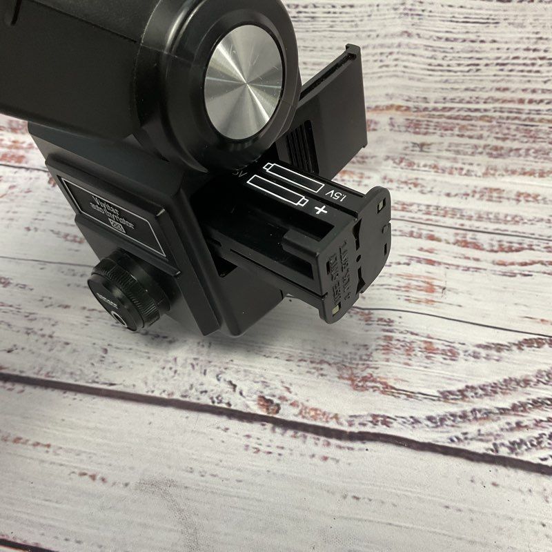 Vivitar Auto Thyristor 283 Camera Electronic Flash Hot Shoe Tested Working