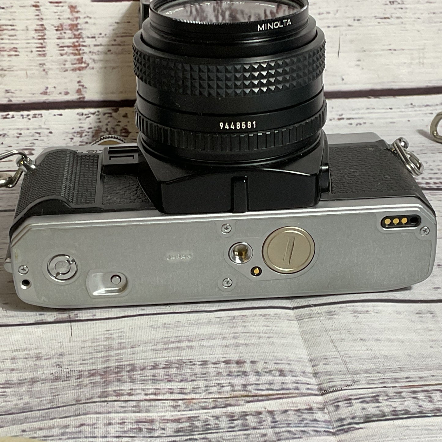 MINOLTA X-370 SLR 35mm Film Camera w/ Minolta MD 50mm f/1.7 Lens & Sunpak Flash